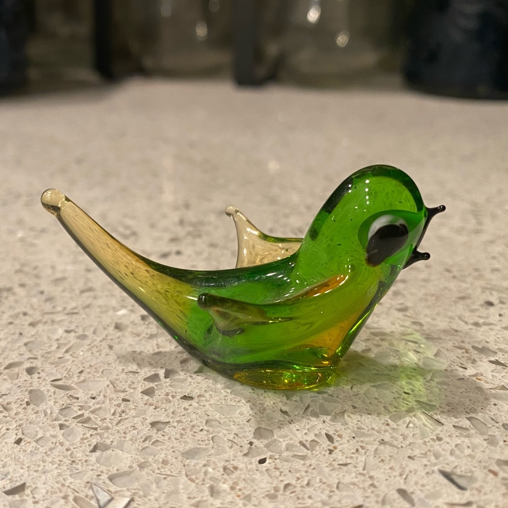 Green Glass Bird Figurine Decorative Collectible